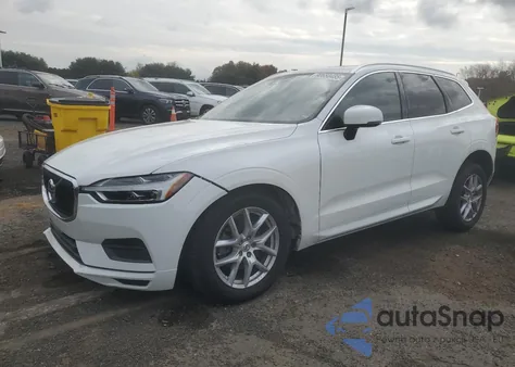 2020 Volvo Xc60 T5 Momentum z USA, uszkodzony, nr VIN YV4102DK3L1423582